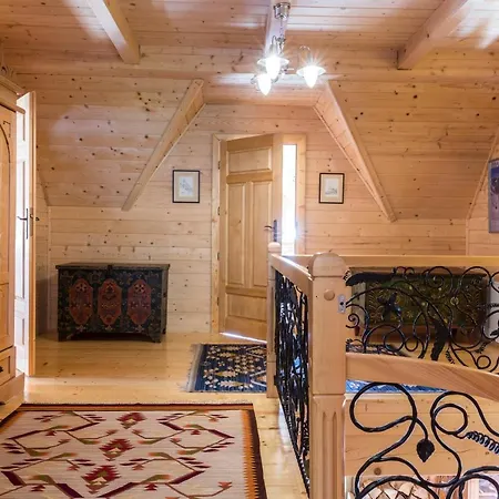 Zakohome- Arco Chalet